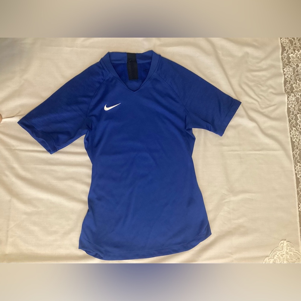 Kids Nike Pro AeroAdapt Blue Short Sleeve Training Top Size XSmall Shirt
